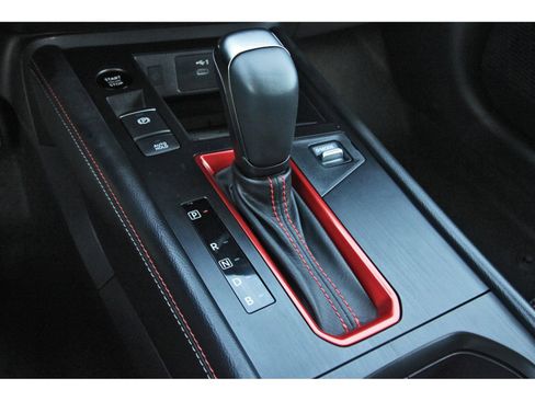 Certified 2025 Nissan Kicks SR FWD image 26