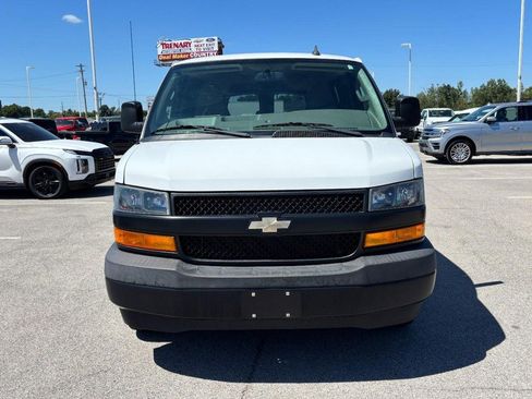 Used 2019 Chevrolet Express 3500 LS image 8