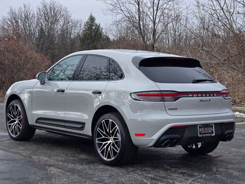 New 2026 Porsche Macan S image 3