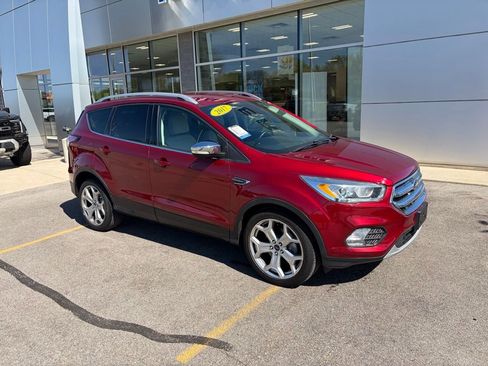 Used 2017 Ford Escape Titanium image 12