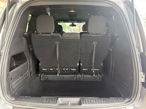 Used 2020 Dodge Grand Caravan SE FWD image 16