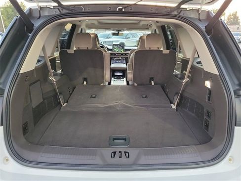 Used 2022 Lincoln Aviator Reserve w/ Equipment Group 201A image 21