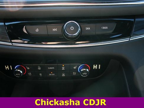 Used 2021 Buick Encore GX Essence w/ Sport Touring Package image 11