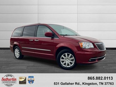 Used 2016 Chrysler Town & Country Touring w/ Driver Convenience Group