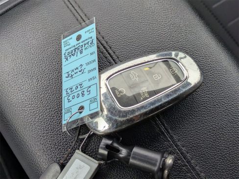 Used 2023 Hyundai Santa Cruz SEL w/ Activity Package image 35