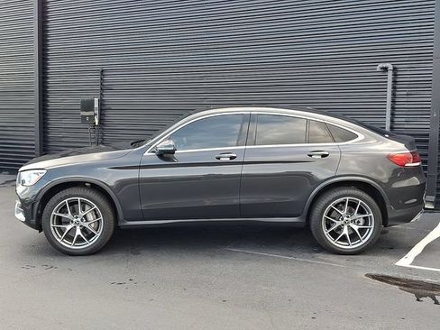 Used 2023 Mercedes-Benz GLC 300 4MATIC Coupe image 2