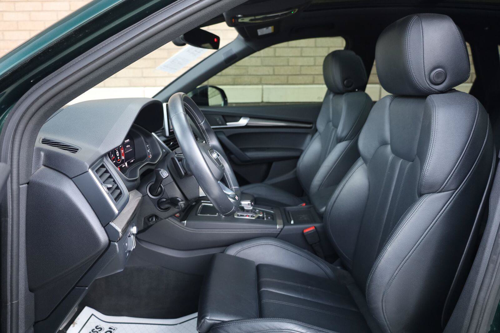 Used 2020 Audi SQ5 Prestige AWD/4WD image 18
