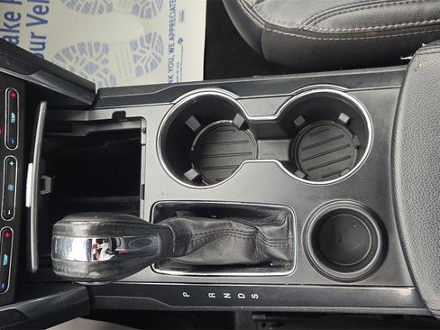 Used 2019 Ford Explorer Limited w/ Class III Trailer Tow Package image 38