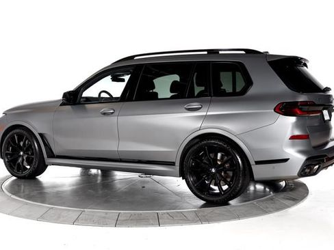 Used 2024 BMW X7 M60i w/ Executive Package AWD/4WD image 3