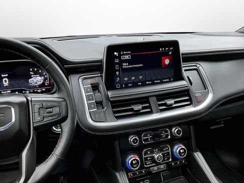 Used 2023 GMC Yukon AT4 w/ LPO, Floor Liner Package image 6