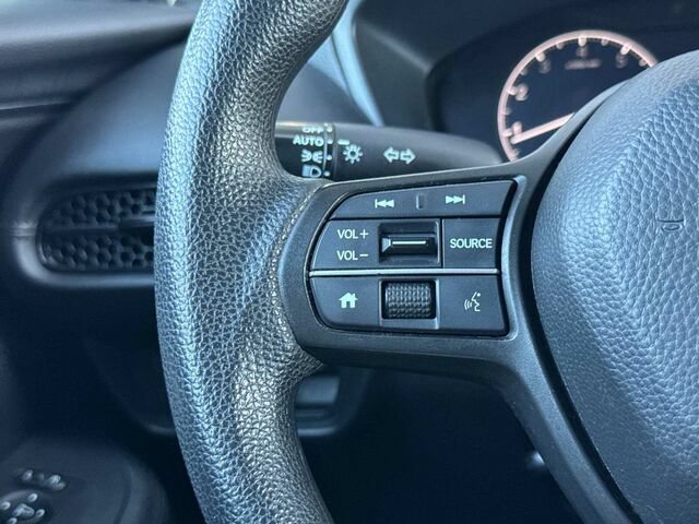 Used 2023 Honda HR-V LX image 26