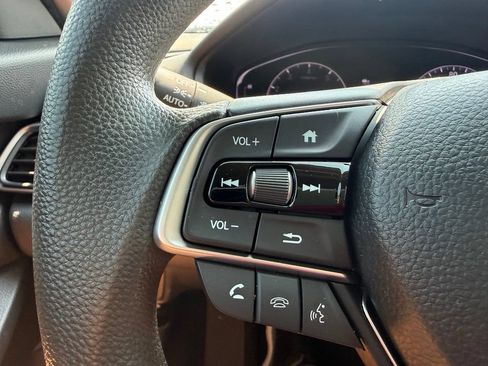 Used 2021 Honda Accord LX image 16