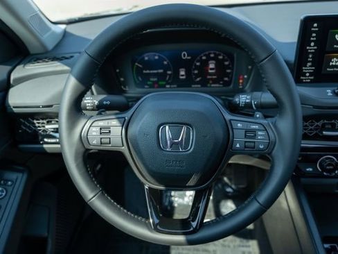 Used 2025 Honda Accord EX-L image 14