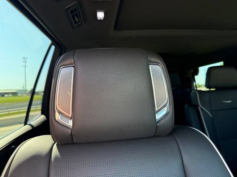 Used 2023 Cadillac Escalade Sport w/ LPO, ONYX Package AWD/4WD image 32