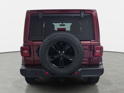 Used 2021 Jeep Wrangler Unlimited Sahara image 6
