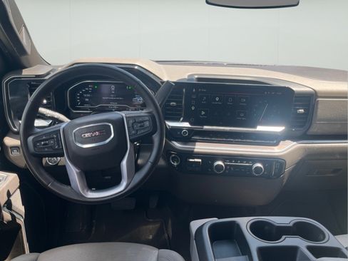Used 2025 GMC Sierra 1500 SLT AWD/4WD image 41