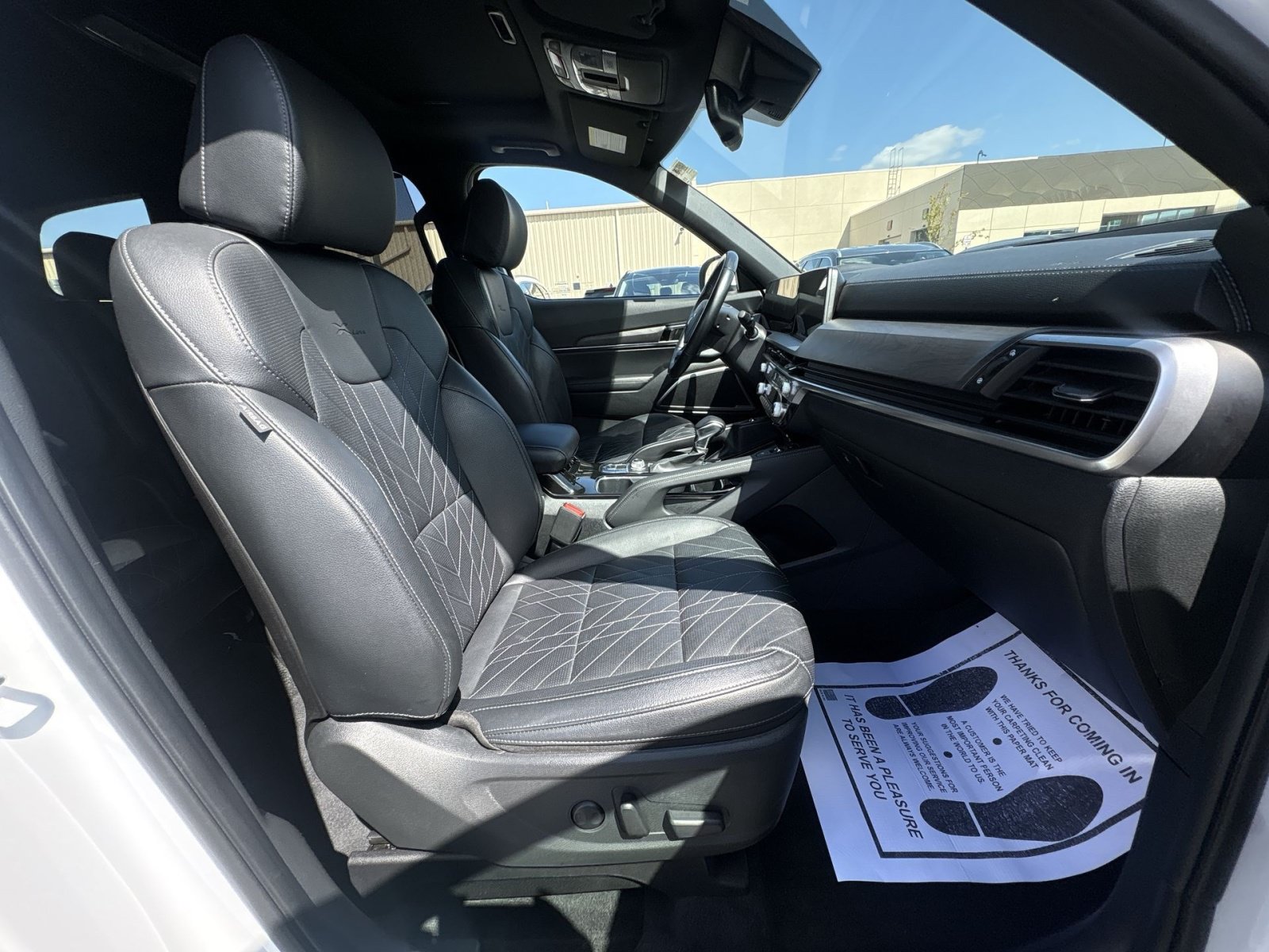 Used 2024 Kia Telluride EX X-Line AWD/4WD image 28