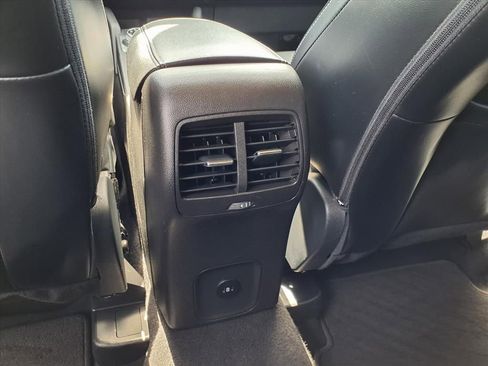 Used 2024 Ford Escape Platinum AWD/4WD image 13