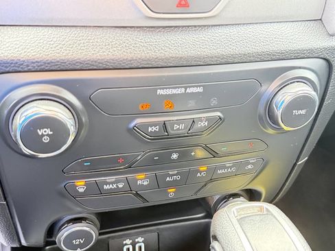Used 2019 Ford Ranger XLT w/ Equipment Group 301A Mid AWD/4WD image 29
