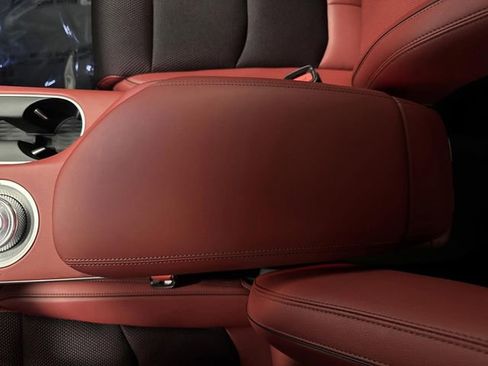 Used 2024 Genesis GV70 2.5T w/ Sport Prestige Package image 22