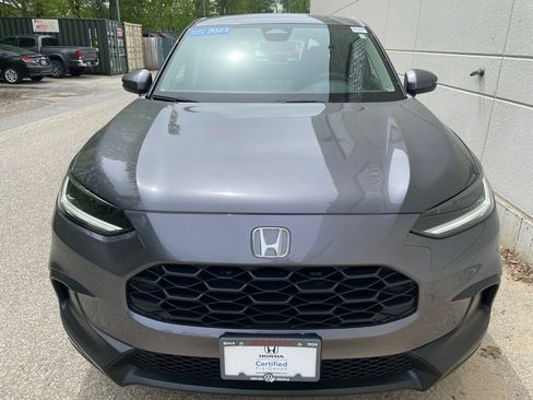 Certified 2023 Honda HR-V LX image 3