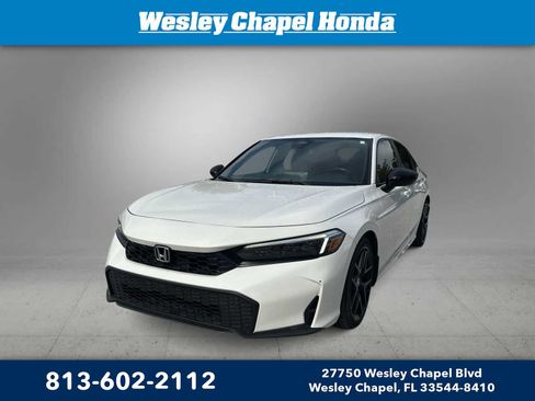 Used 2025 Honda Civic Sport image 1