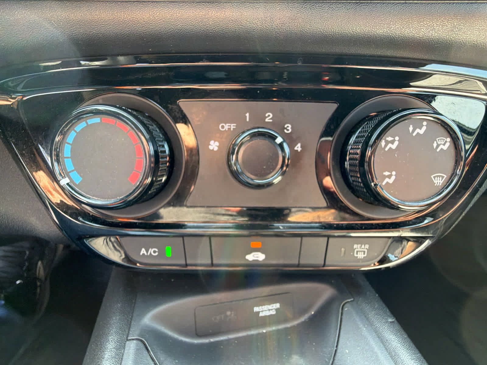 Used 2020 Honda HR-V Sport image 17