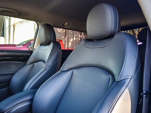 Used 2022 MINI Cooper SE image 21