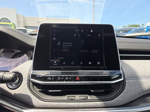 New 2025 Jeep Compass Sport image 14