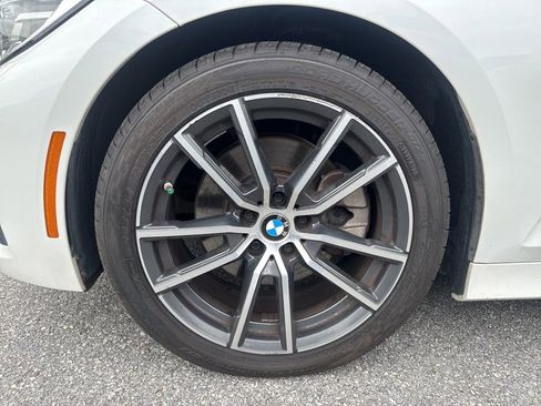 Used 2019 BMW 330i Sedan w/ Convenience Package RWD image 22