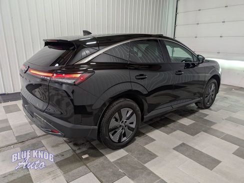 Used 2025 Nissan Murano SL AWD/4WD image 4