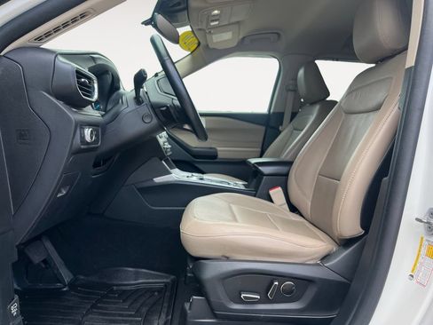 Used 2020 Ford Explorer Limited AWD/4WD image 9