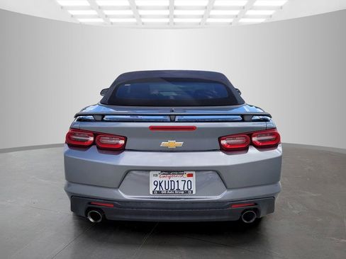 Used 2020 Chevrolet Camaro LT RWD image 5