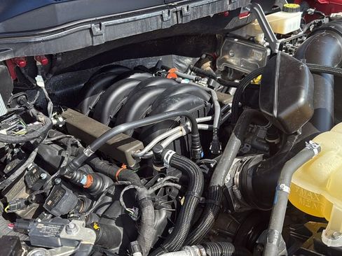 Used 2022 Ford F150 XLT w/ Equipment Group 302A High image 25