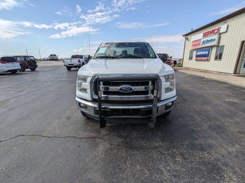 Used 2016 Ford F150 XLT w/ Trailer Tow Package image 3