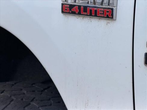 Used 2018 RAM 3500 Tradesman w/ Chrome Appearance Group image 8