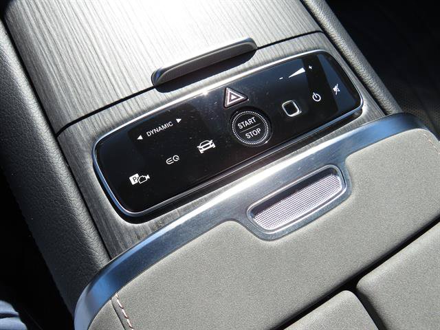 Used 2023 Mercedes-Benz EQS 580 4MATIC Sedan w/ Exclusive Trim Package image 16
