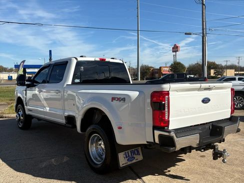 Used 2023 Ford F350 Lariat w/ Lariat Ultimate Package image 4