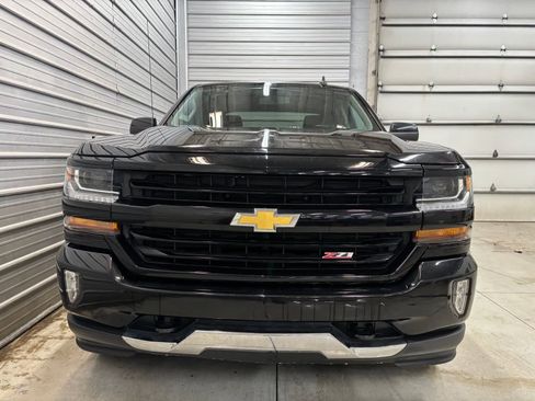 Used 2018 Chevrolet Silverado 1500 LT w/ All Star Edition AWD/4WD image 2
