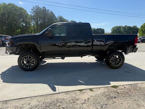 Used 2009 GMC Sierra 2500 SLE AWD/4WD image 3