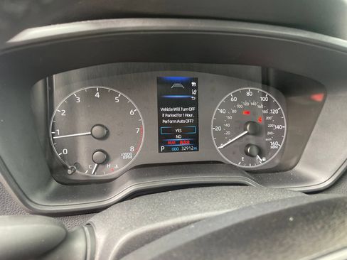 Used 2025 Toyota Corolla SE FWD image 21