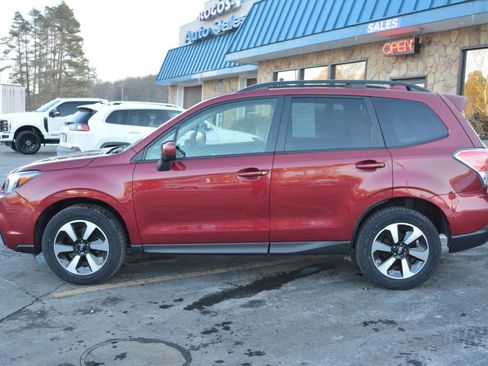 Used 2018 Subaru Forester 2.5i Premium w/ All-Weather Package image 5