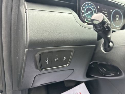 Used 2023 Hyundai Santa Cruz SEL w/ Activity Package image 18