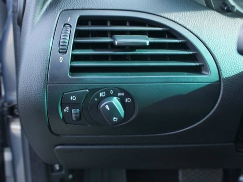 Used 2007 BMW 650i Convertible image 15