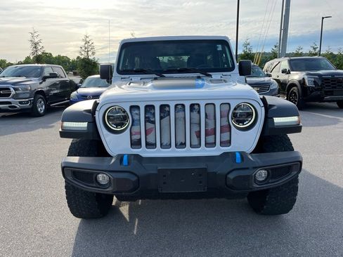 Used 2022 Jeep Wrangler Unlimited Rubicon 4xe w/ Cold Weather Group AWD/4WD image 2