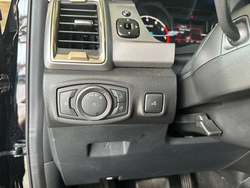 Used 2020 Ford Ranger XLT w/ Equipment Group 301A Mid AWD/4WD image 18
