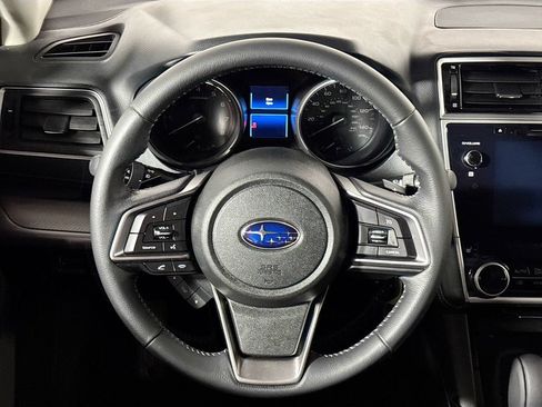 Used 2018 Subaru Outback 2.5i Premium AWD/4WD image 13