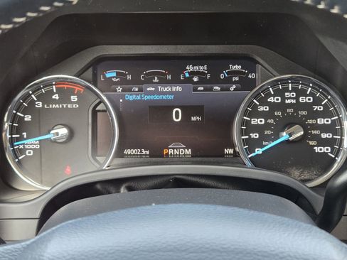 Certified 2022 Ford F450 Limited w/ FX4 Off-Road Package image 17