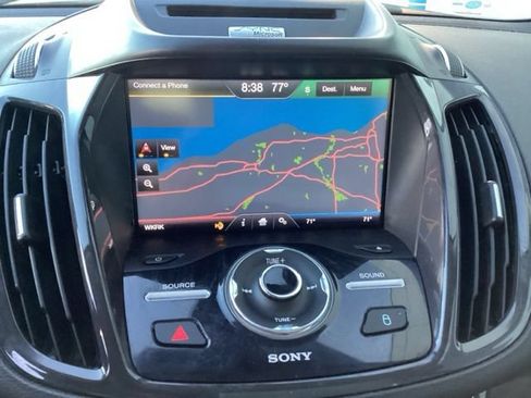 Used 2014 Ford Escape Titanium w/ Equipment Group 401A AWD/4WD image 28