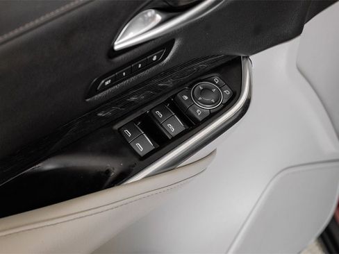 Used 2019 Cadillac XT4 Premium Luxury image 46